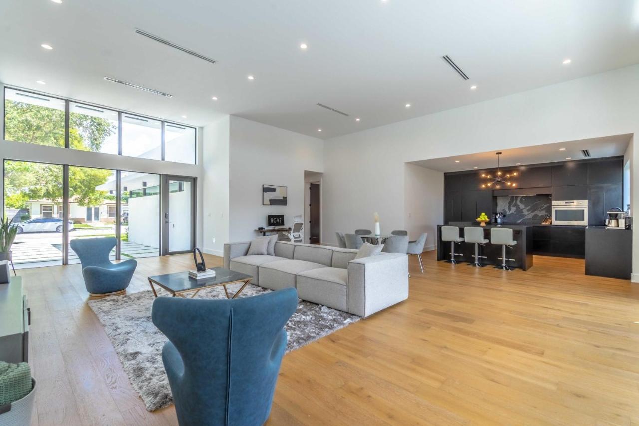 Casa de férias Lux With Pool, Wynwood House By Rovetravel